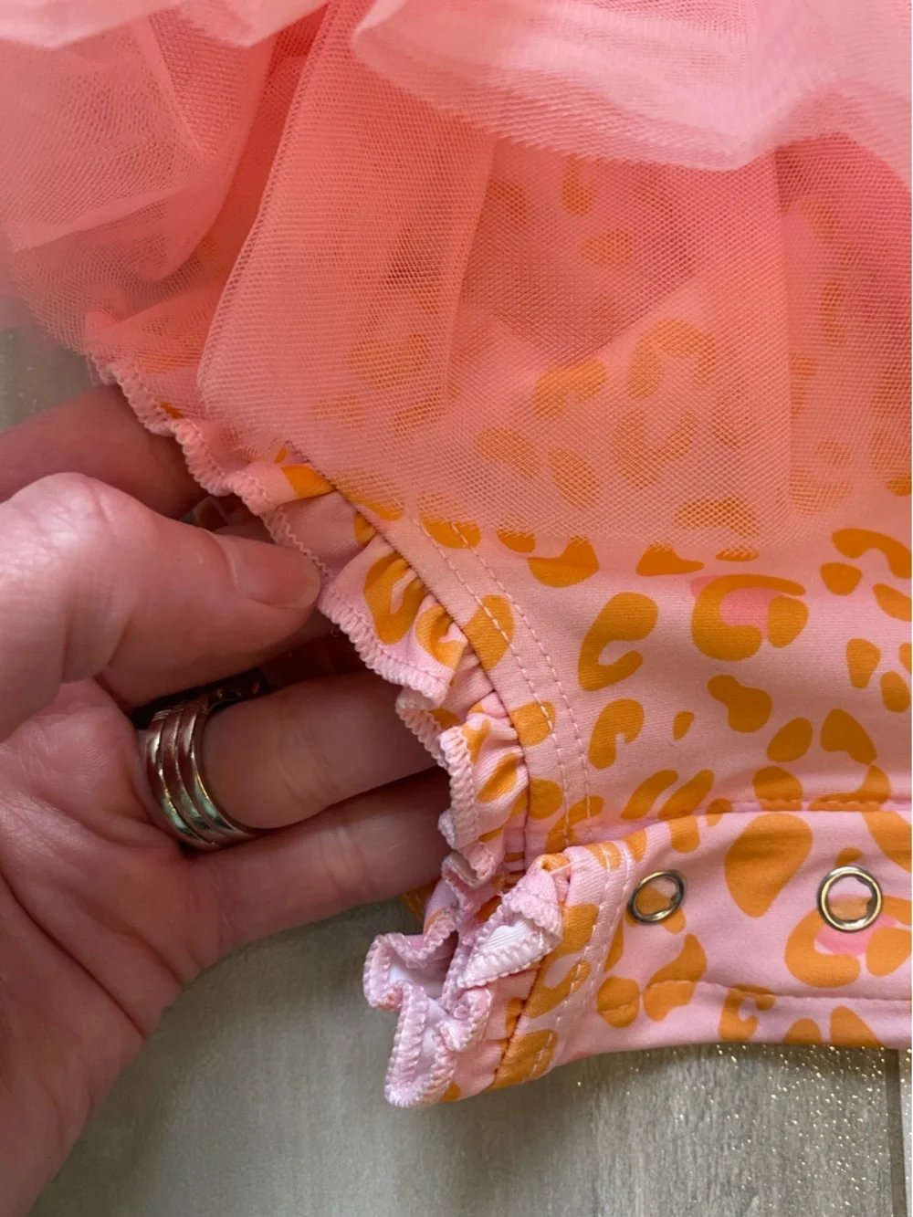 NWT RuffleButts Colorful Leopard Print Tulle Skirt Rashguard Swimsuit girls 3-6M